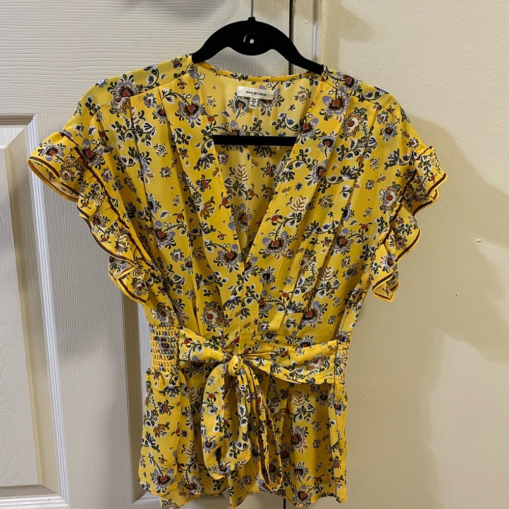 EUC Max Studio floral top